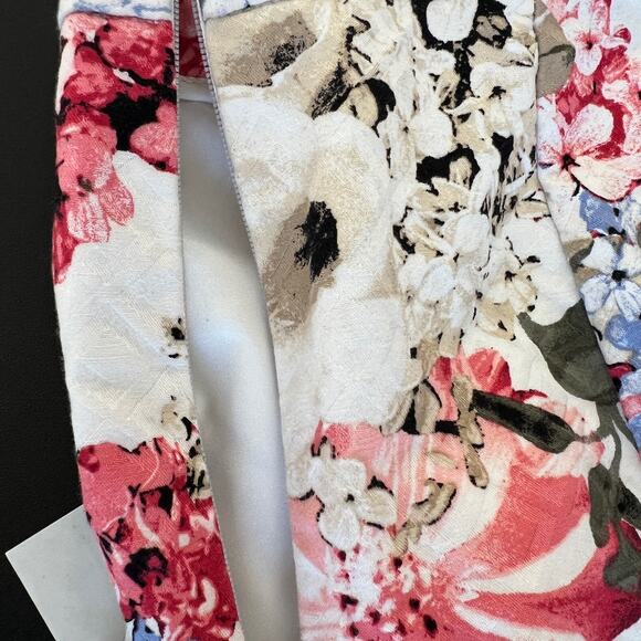 WHBM Floral Pink Cream Feminine Modest A Line Circle Skirt Womens Size 6 - Picture 3 of 14